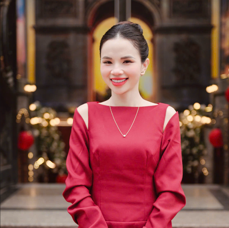 2. Chi Anna Nguyen CEO thuong hieu Rong Canxi Han Quoc tai Viet Nam