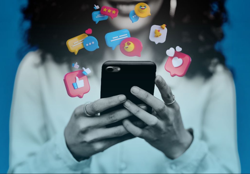 Tạo nhóm bằng Fanpage